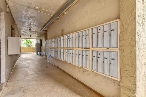 3564 Lake Bayshore Drive Bradenton FL 34205