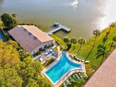 3564 Lake Bayshore Drive Bradenton FL 34205