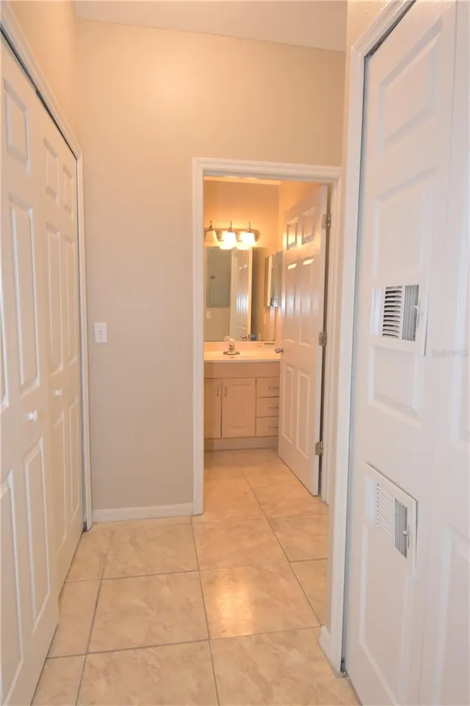 4406 E Mango Terrace Tampa FL 33617