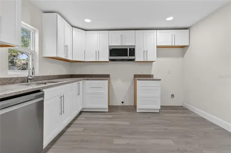 40415 Country Road Eustis FL 32736