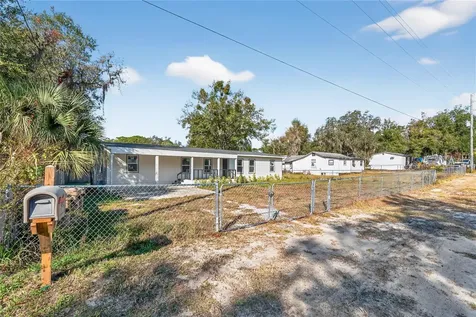 40415 Country Road Eustis FL 32736