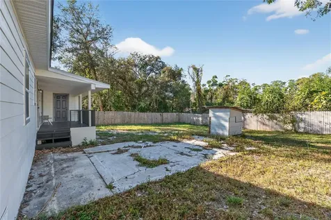 40415 Country Road Eustis FL 32736
