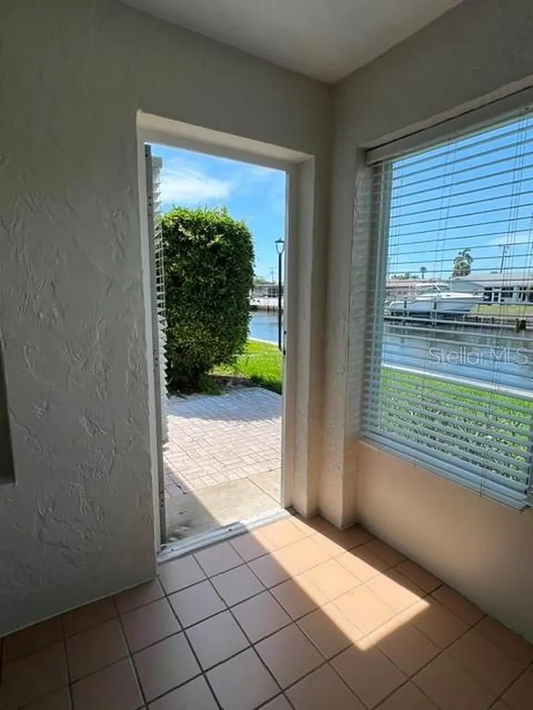 9821 Hernando Court Bradenton FL 34210