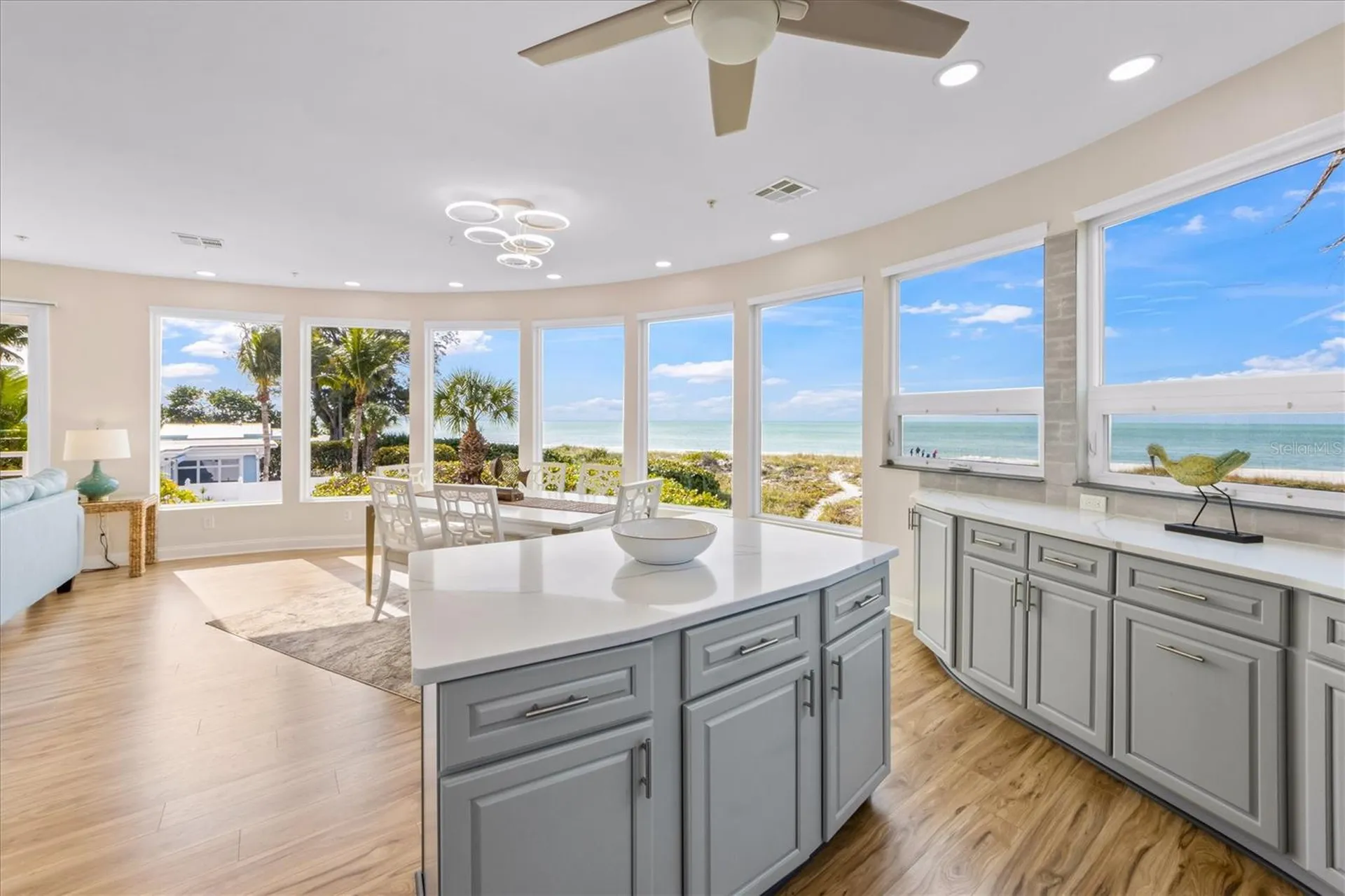 3708 Gulf Drive Holmes Beach FL 34217
