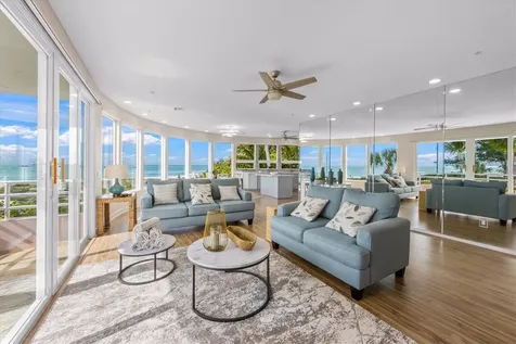 3708 Gulf Drive Holmes Beach FL 34217