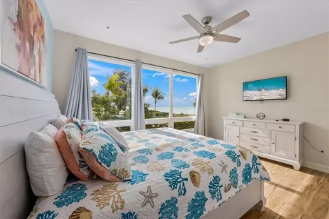 3708 Gulf Drive Holmes Beach FL 34217