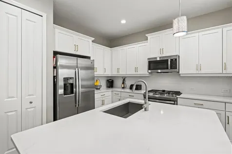 2918 Butterfly Jasmine Trail Sarasota FL 34240