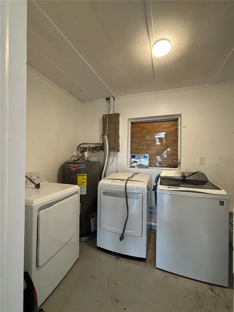 3401 28th Street W Bradenton FL 34205