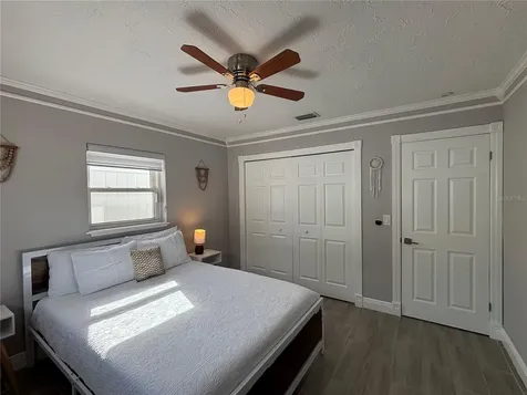 3401 28th Street W Bradenton FL 34205