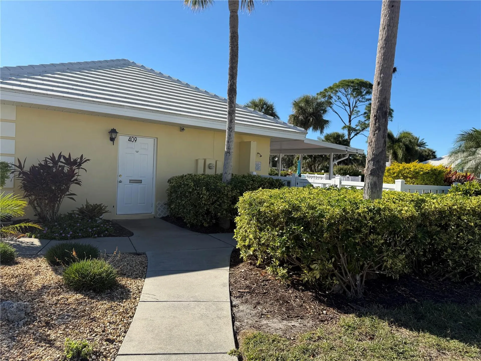 404 Cerromar Circle N Venice FL 34293
