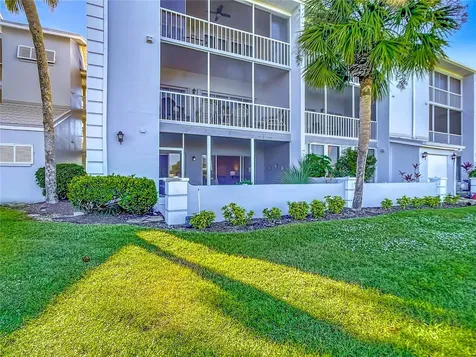 404 Cerromar Circle N Venice FL 34293