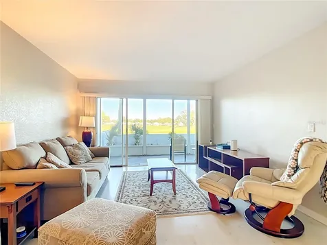 404 Cerromar Circle N Venice FL 34293