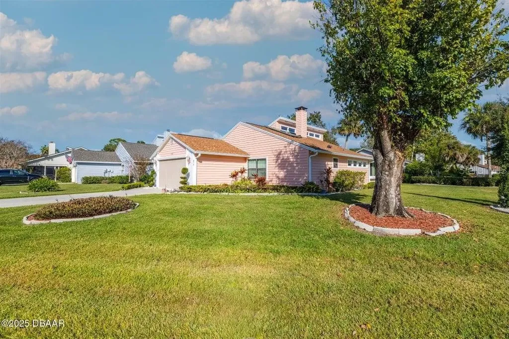 252 Gull Drive S Daytona Beach FL 32119