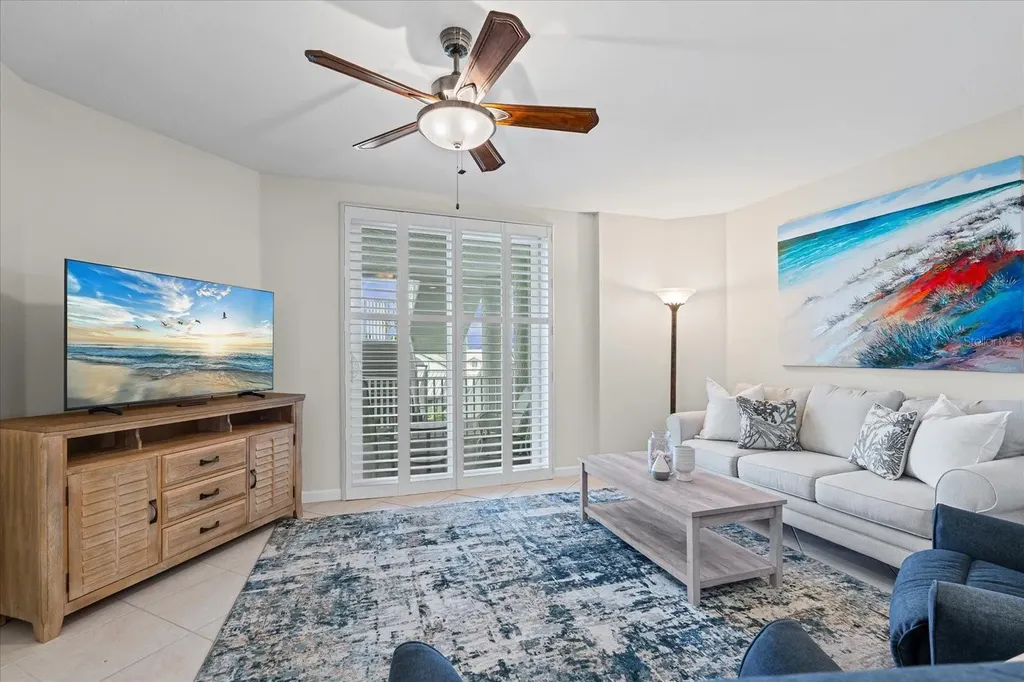 1260 Dolphin Bay Way Sarasota FL 34242