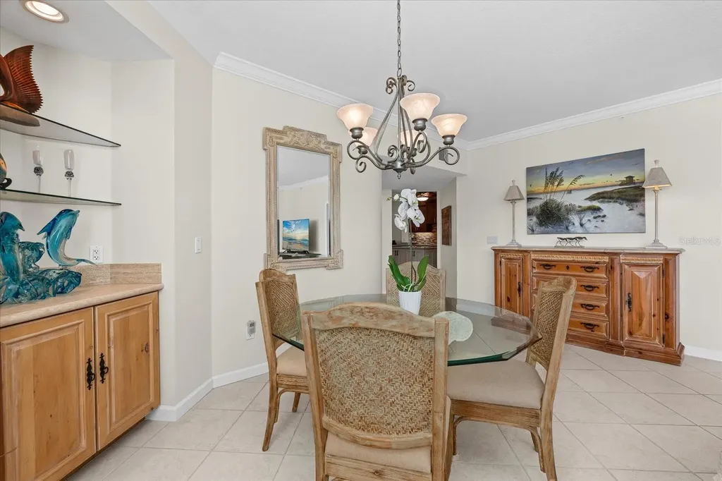 1260 Dolphin Bay Way Sarasota FL 34242