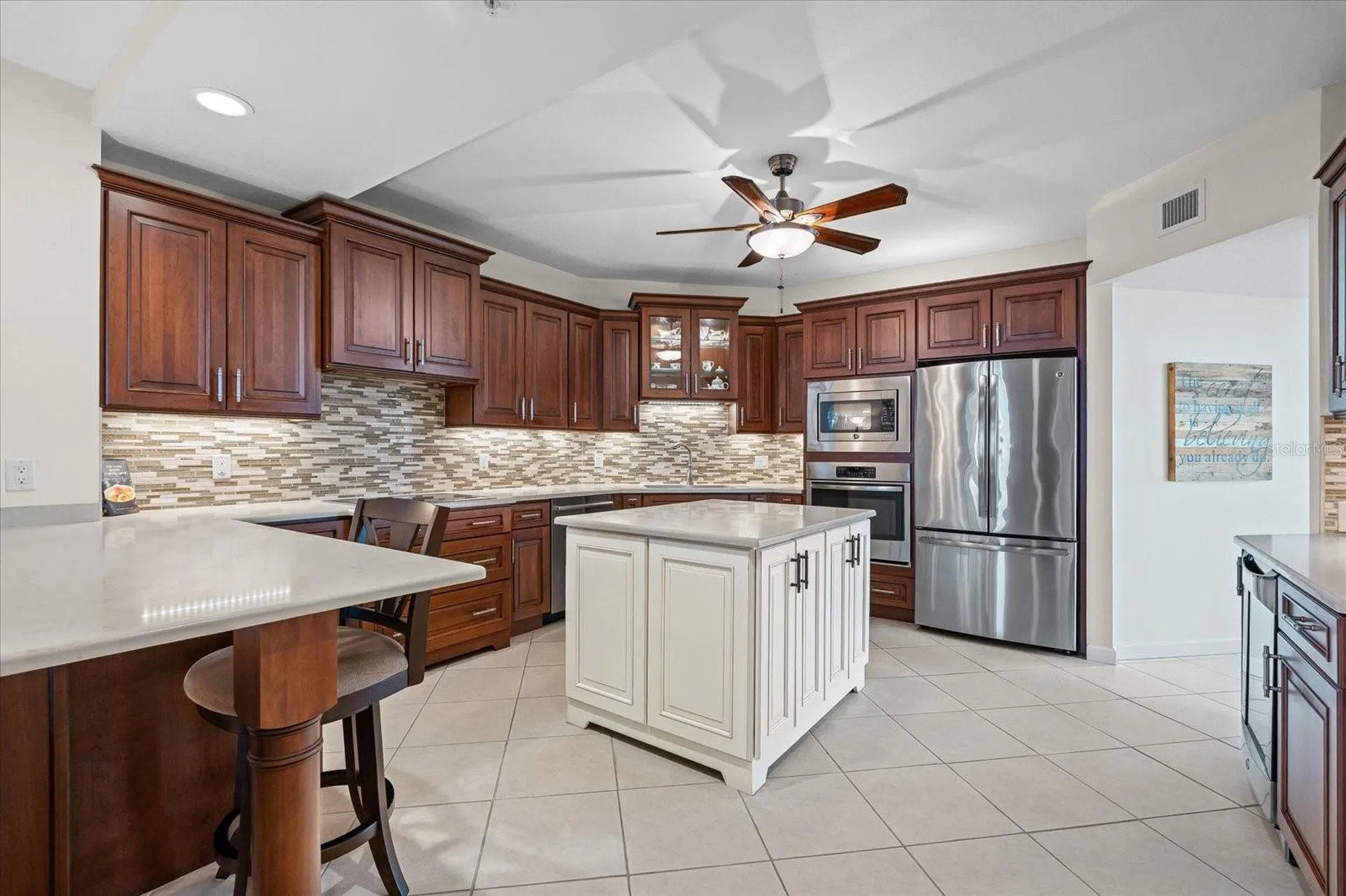 1260 Dolphin Bay Way Sarasota FL 34242
