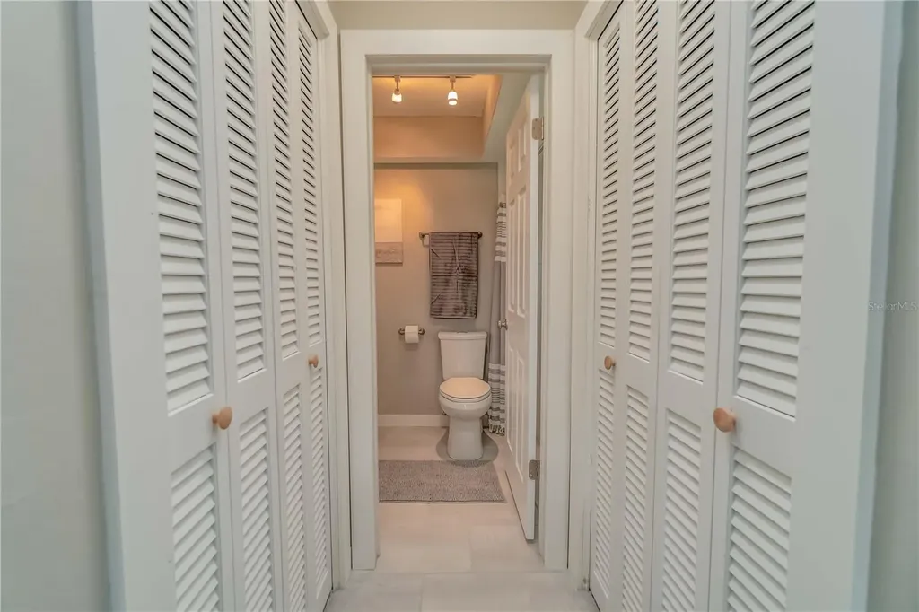 33 Caddy Road Rotonda West FL 33947