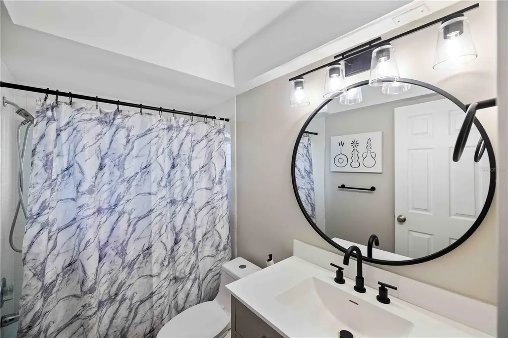 33 Caddy Road Rotonda West FL 33947