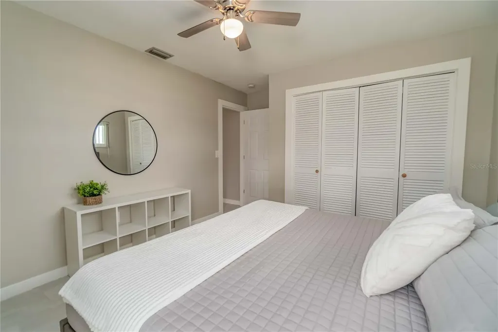 33 Caddy Road Rotonda West FL 33947