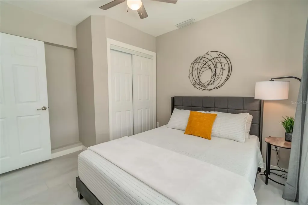 33 Caddy Road Rotonda West FL 33947