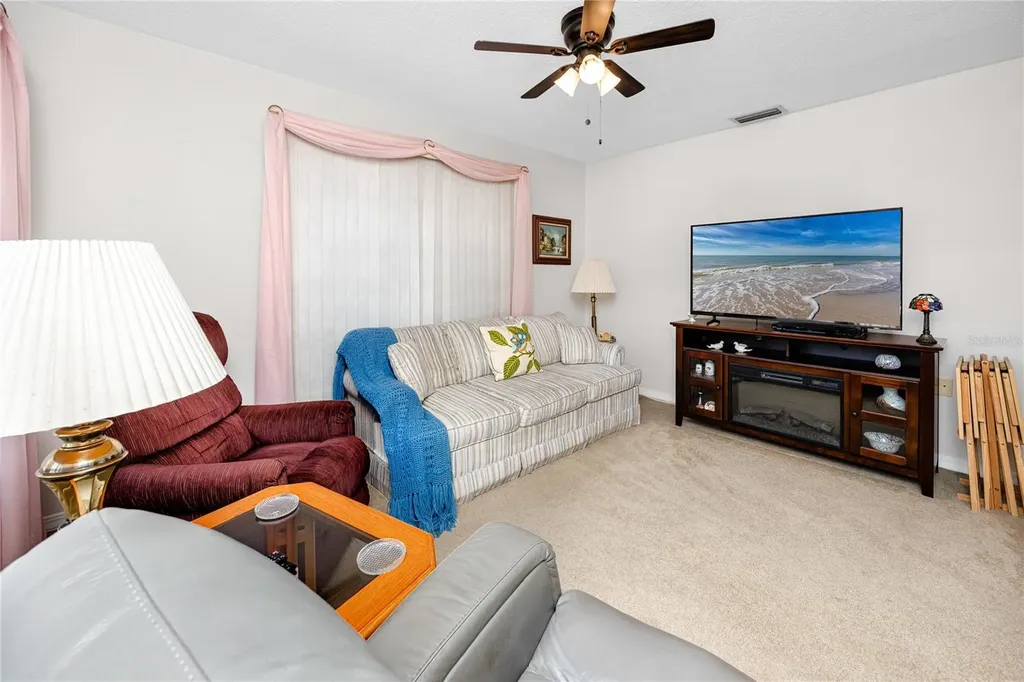 7830 39th Terrace N St Petersburg FL 33709