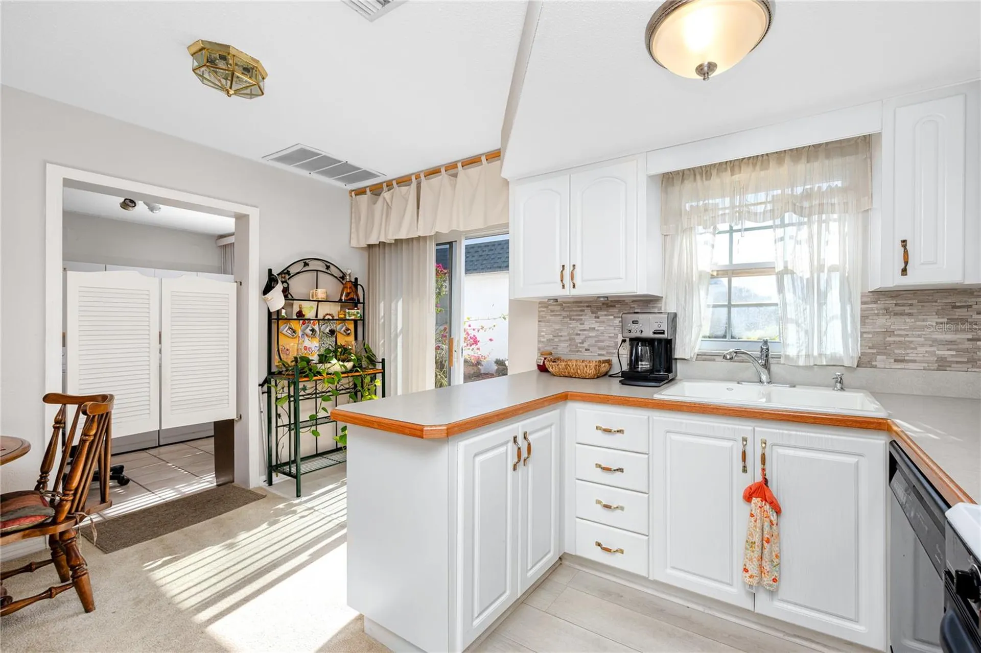 7830 39th Terrace N St Petersburg FL 33709