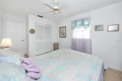 7830 39th Terrace N St Petersburg FL 33709