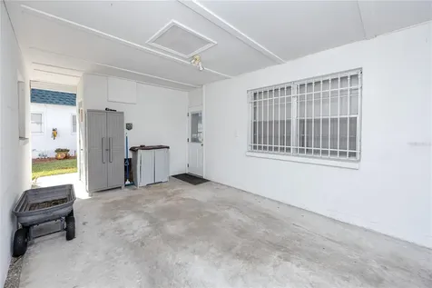 7830 39th Terrace N St Petersburg FL 33709