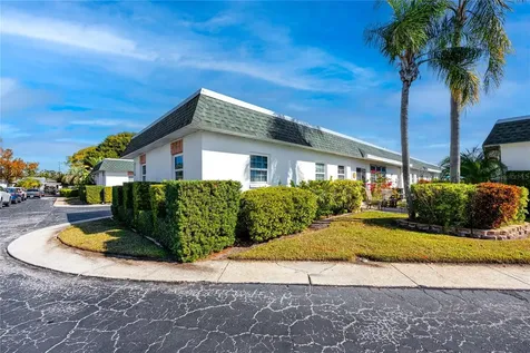 7830 39th Terrace N St Petersburg FL 33709