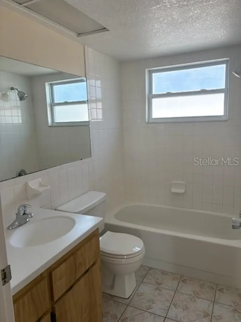 8227 Saybrook Drive Port Richey FL 34668