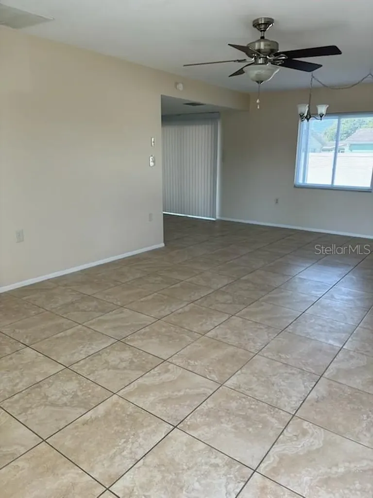 8227 Saybrook Drive Port Richey FL 34668