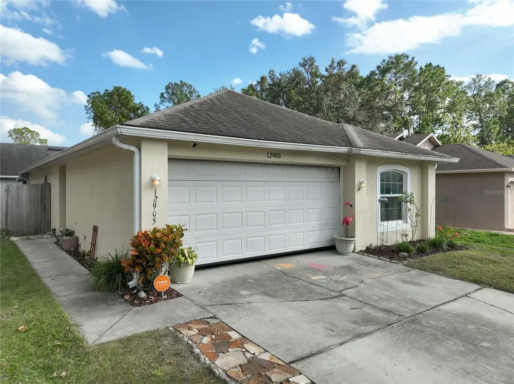 12905 Odyssey Lake Way Orlando FL 32826