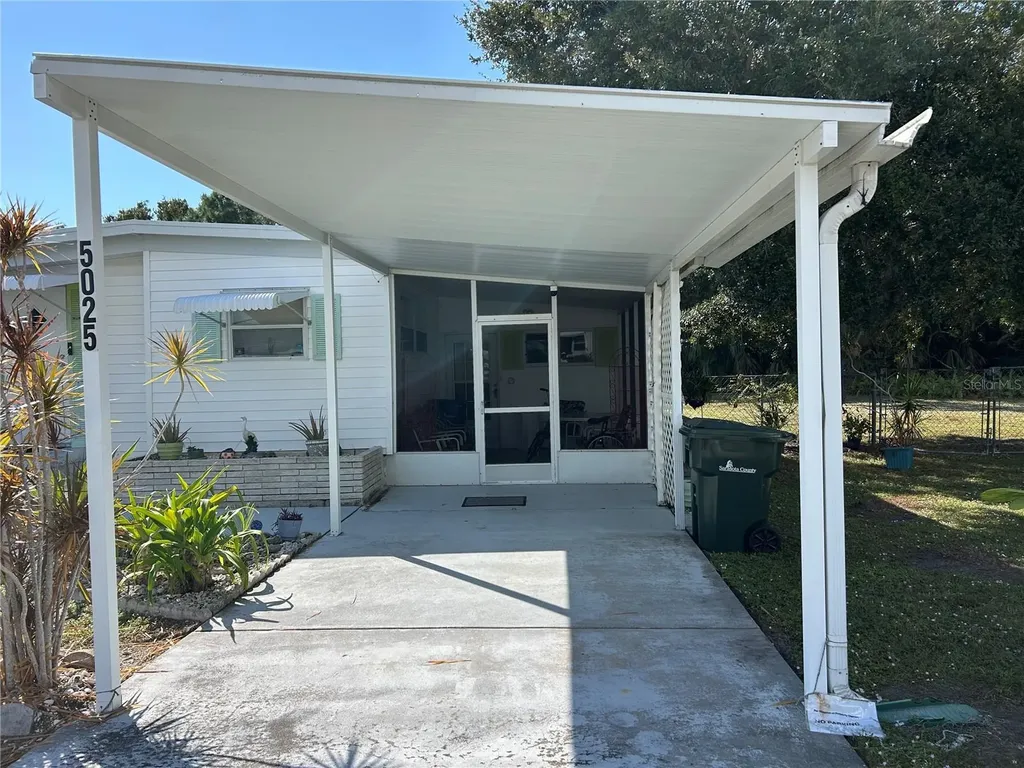 5025 Brae Burn Avenue Sarasota FL 34234