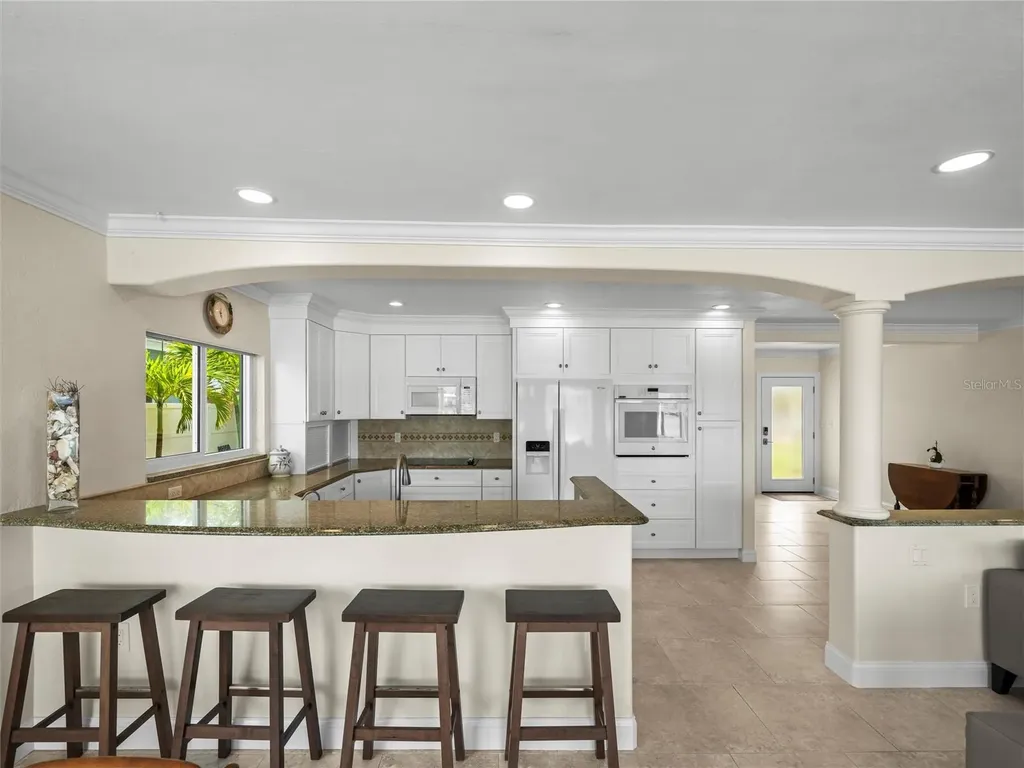 16129 4th Street E Redington Beach FL 33708
