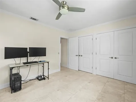 16129 4th Street E Redington Beach FL 33708