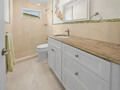 16129 4th Street E Redington Beach FL 33708
