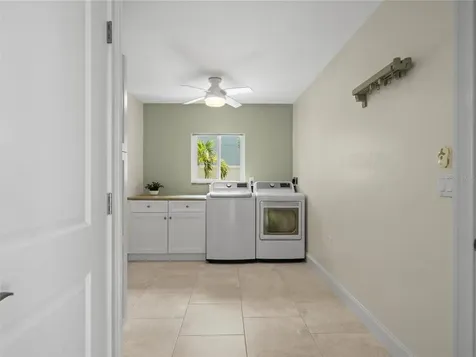 16129 4th Street E Redington Beach FL 33708