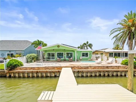 16129 4th Street E Redington Beach FL 33708