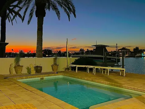 16129 4th Street E Redington Beach FL 33708