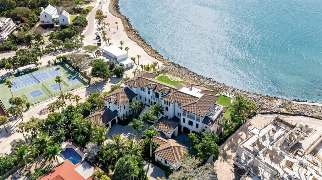 7366 Point Of Rocks Road Sarasota FL 34242