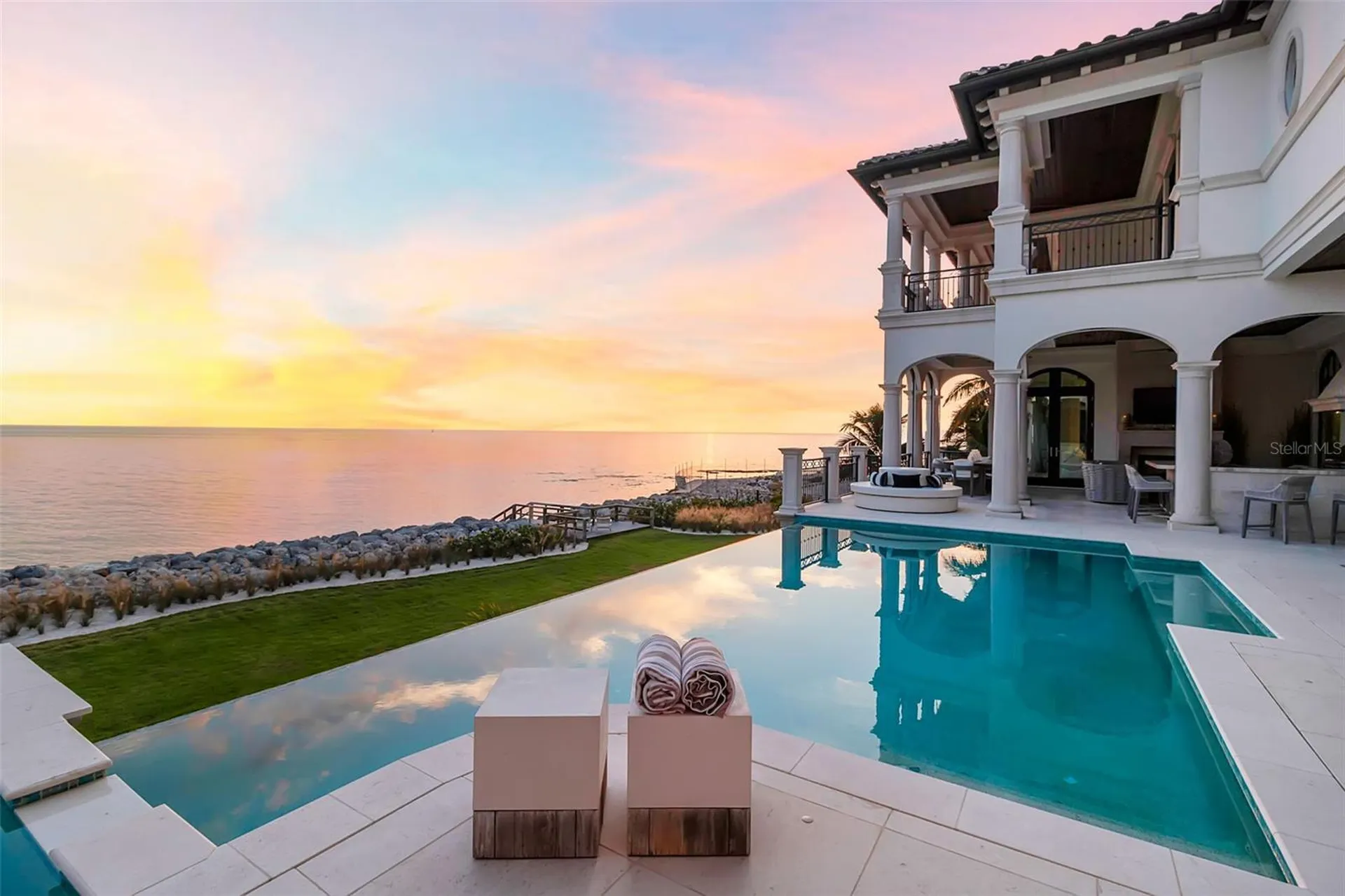 7366 Point Of Rocks Road Sarasota FL 34242