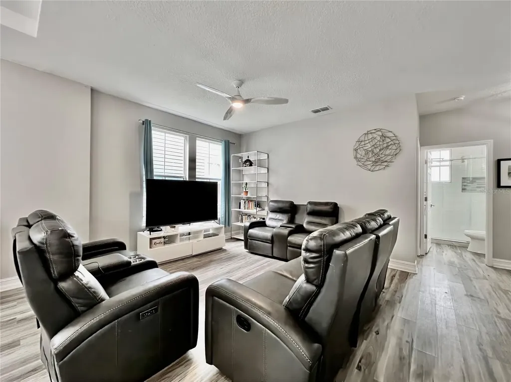 839 Lake Evalyn Drive Celebration FL 34747