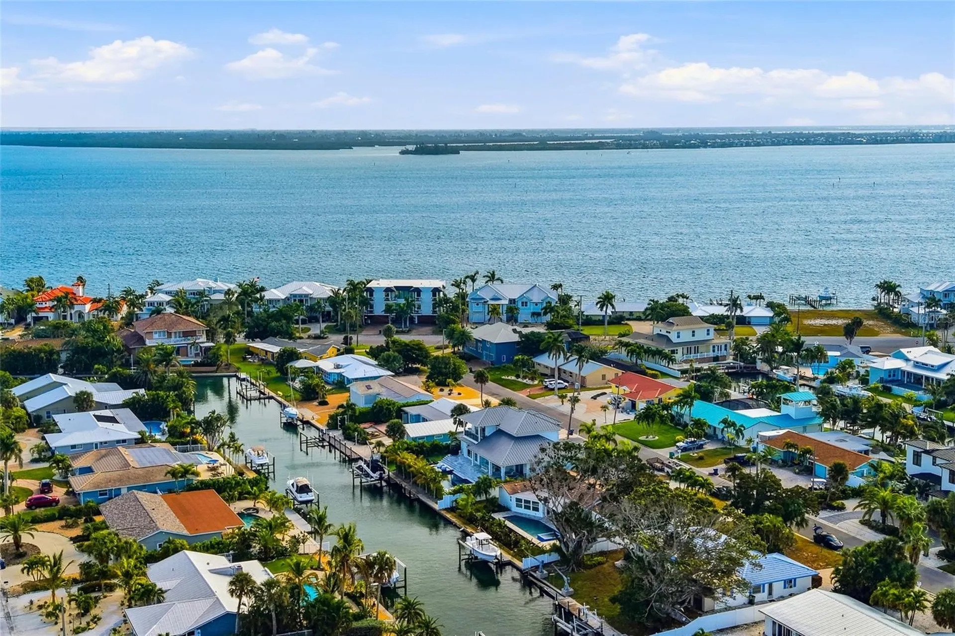 611 Dundee Lane Holmes Beach FL 34217