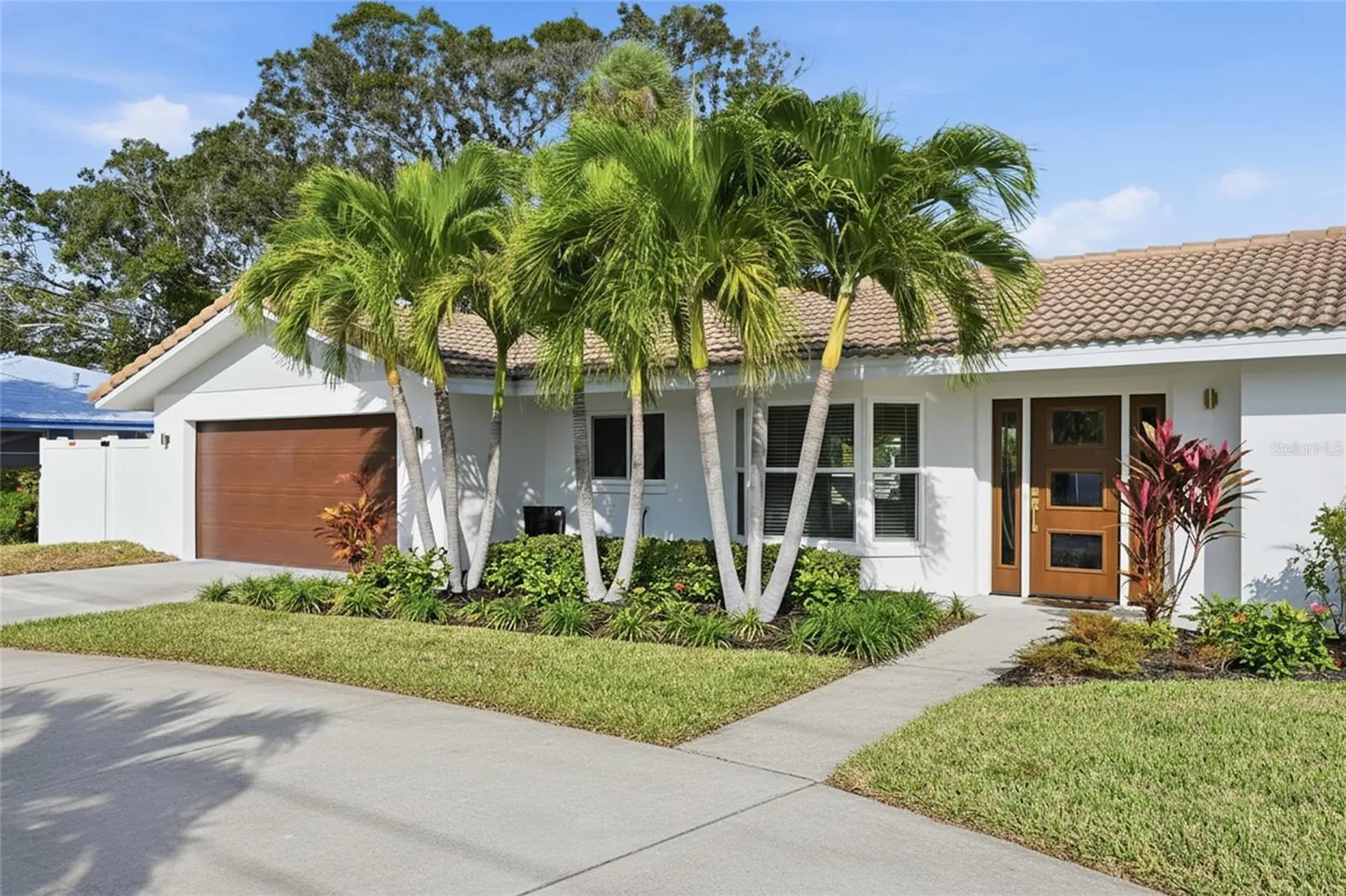 611 Dundee Lane Holmes Beach FL 34217