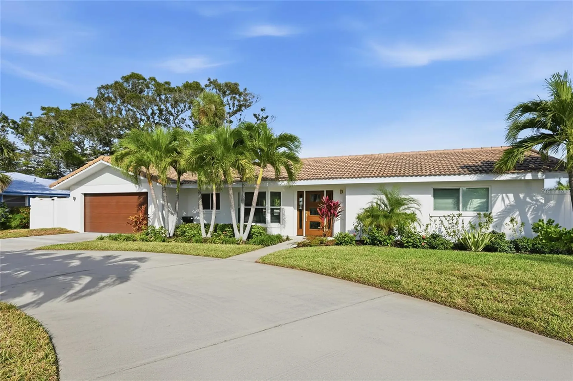 611 Dundee Lane Holmes Beach FL 34217