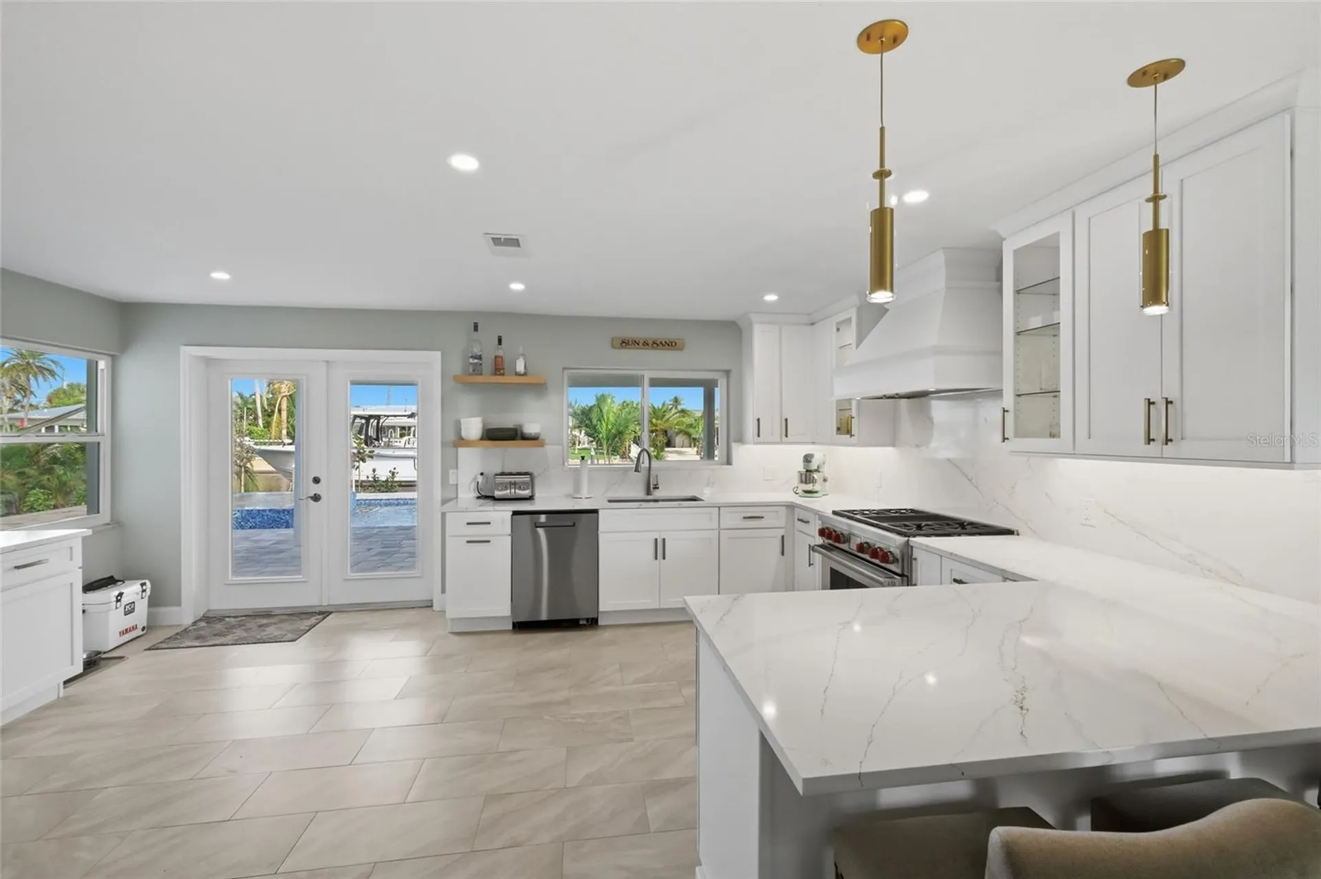 611 Dundee Lane Holmes Beach FL 34217