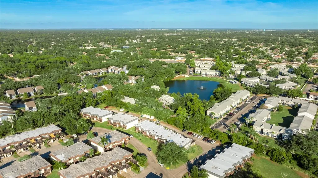3365 Ramblewood Drive N Sarasota FL 34237