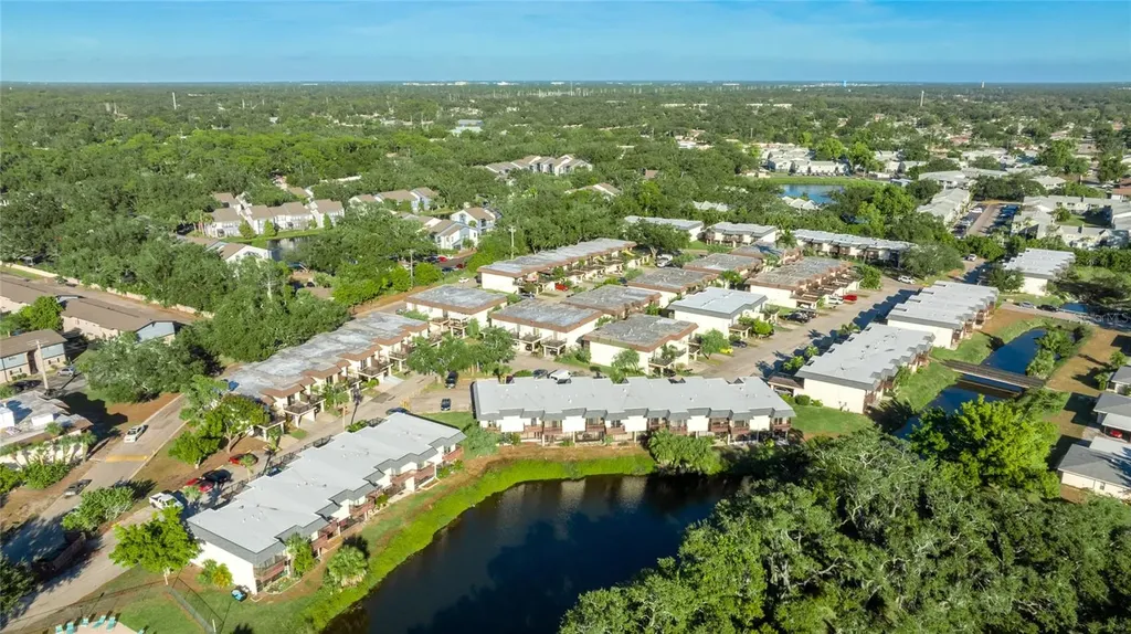 3365 Ramblewood Drive N Sarasota FL 34237