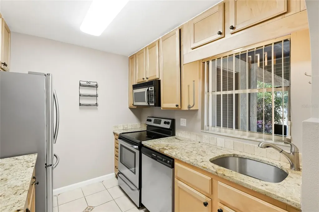3365 Ramblewood Drive N Sarasota FL 34237