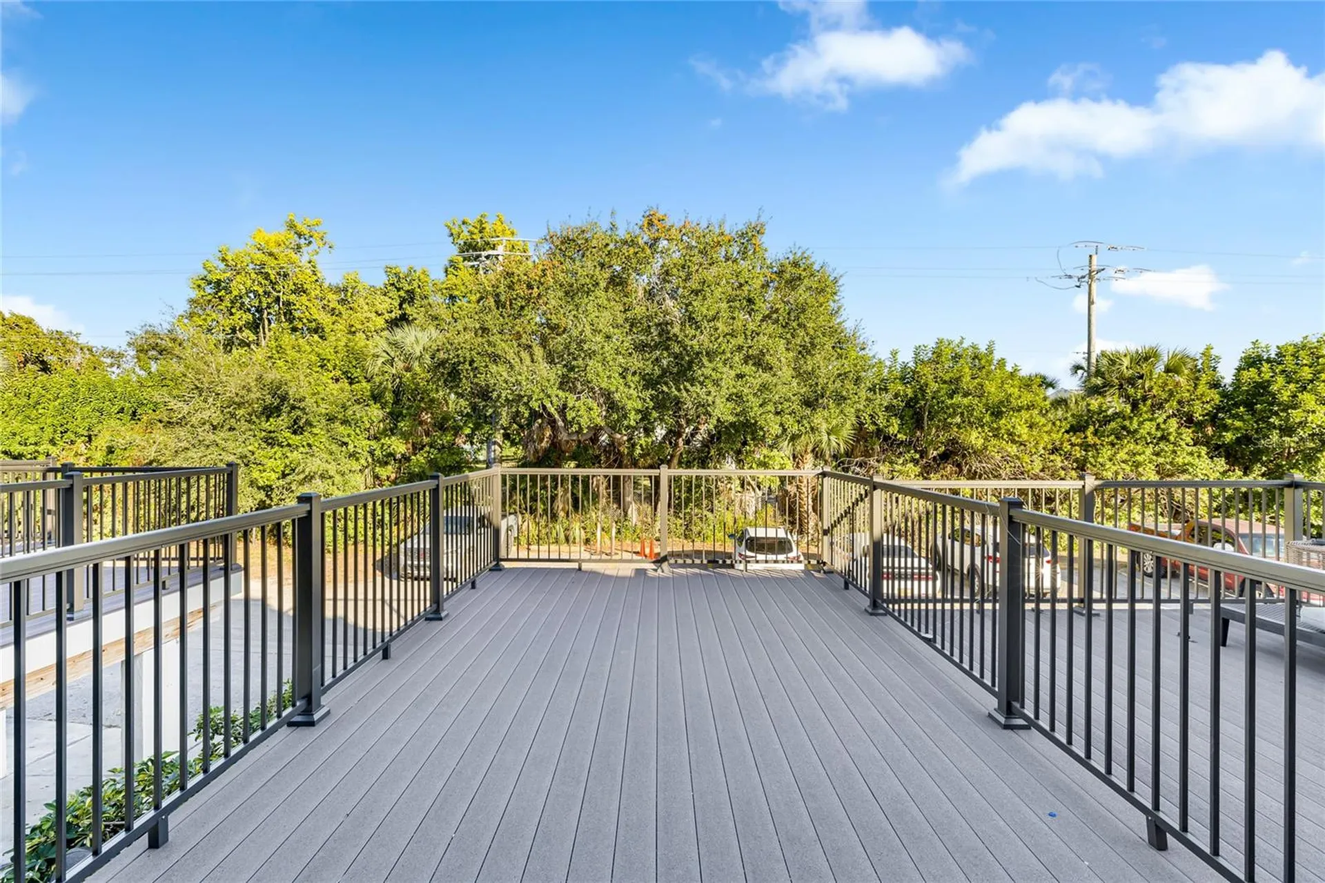 3365 Ramblewood Drive N Sarasota FL 34237